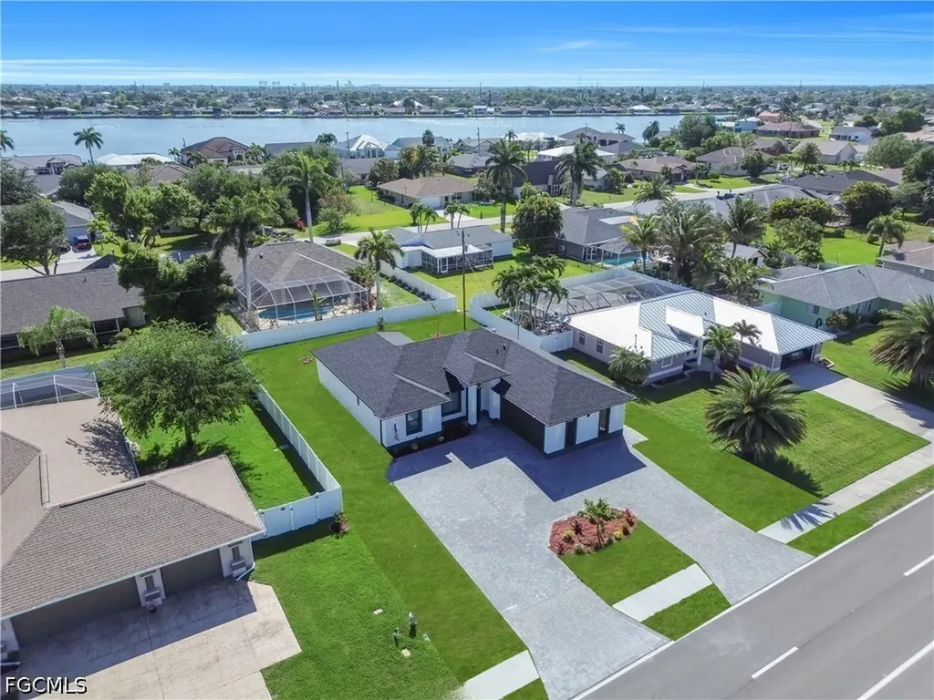 807 Nicholas Parkway W Cape Coral FL 33991
