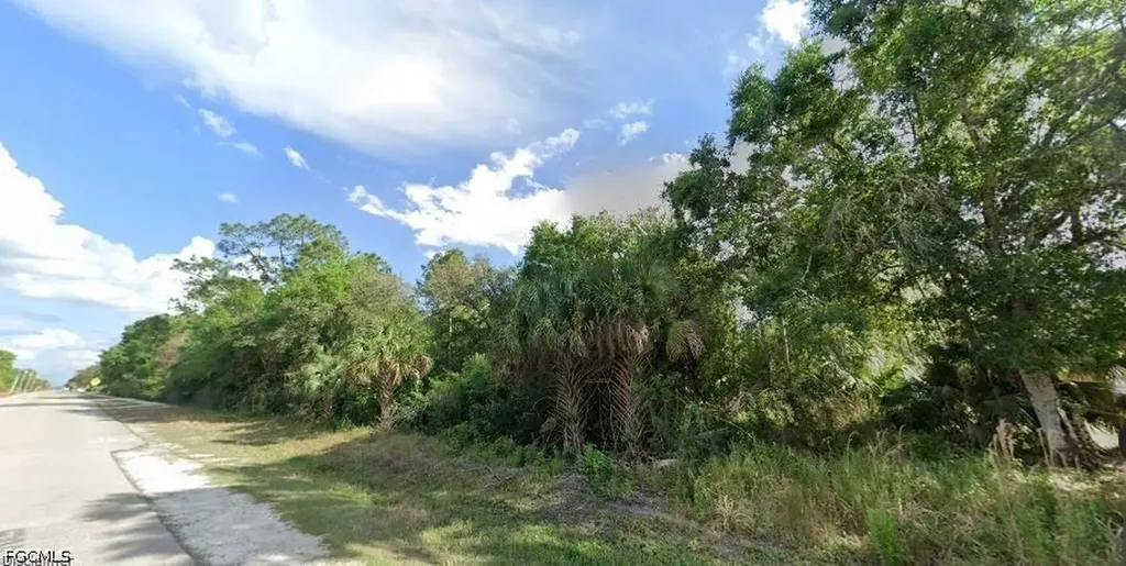 2790 60th Avenue NE Naples FL 34120
