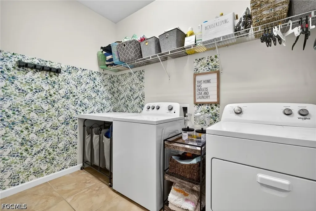 3721 E Hampton Circle Alva FL 33920