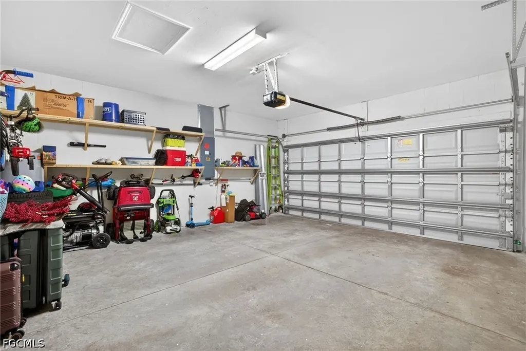 3721 E Hampton Circle Alva FL 33920