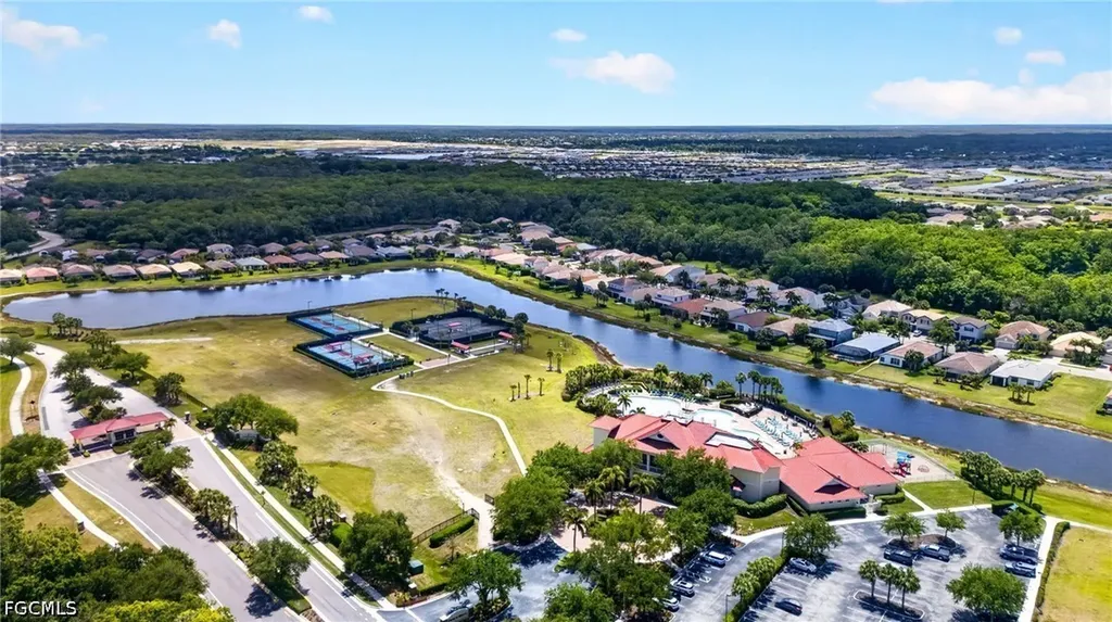 3721 E Hampton Circle Alva FL 33920