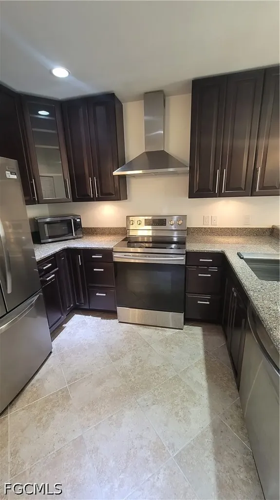 13502 Siesta Pines Court Fort Myers FL 33908