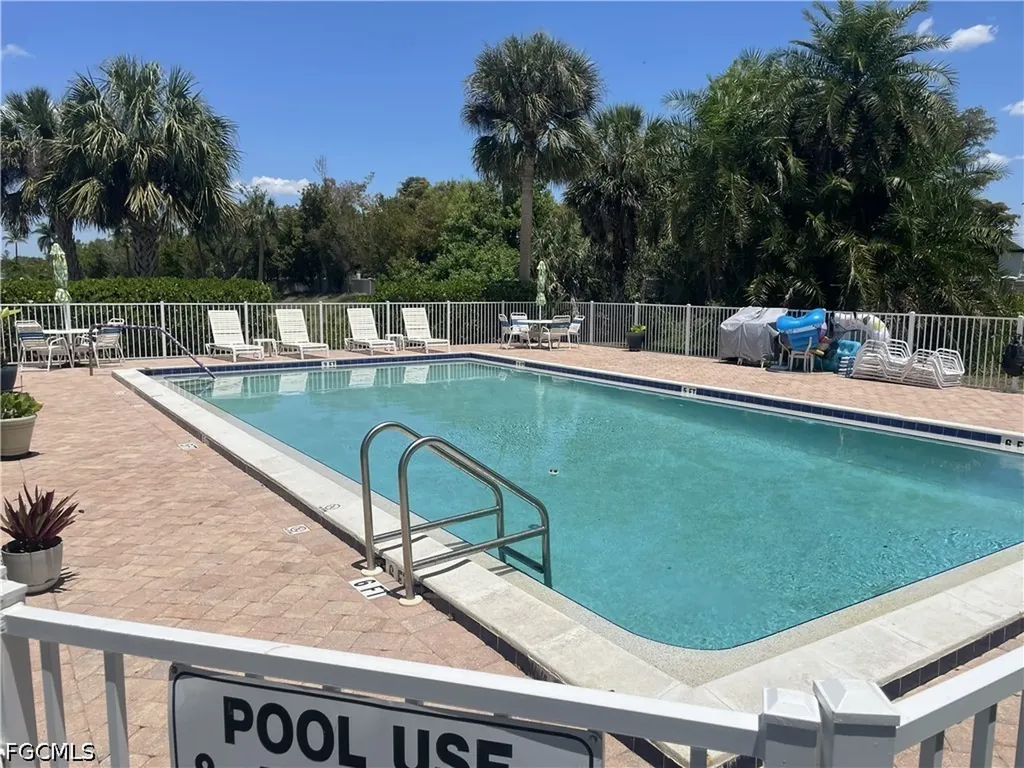 13502 Siesta Pines Court Fort Myers FL 33908