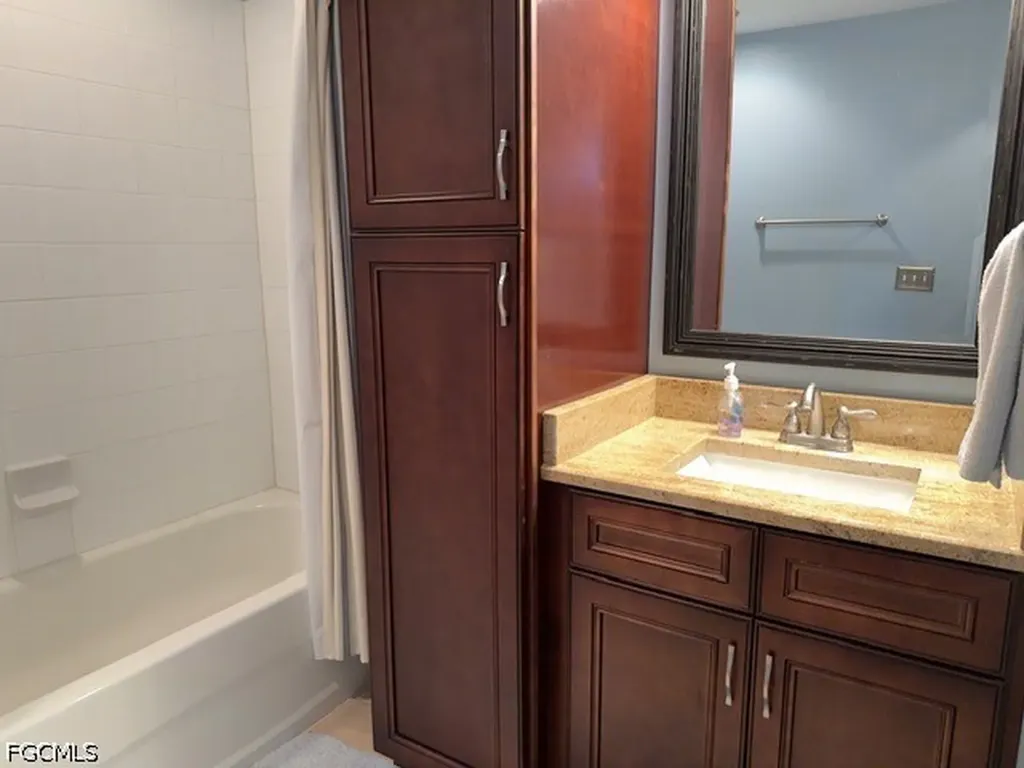 11848 Bayport Lane Fort Myers FL 33908