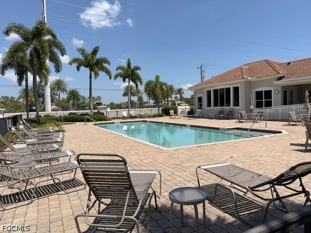 11848 Bayport Lane Fort Myers FL 33908