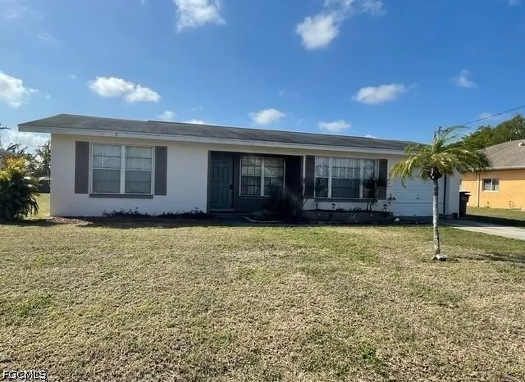 1406 SE 23rd Terrace Cape Coral FL 33990
