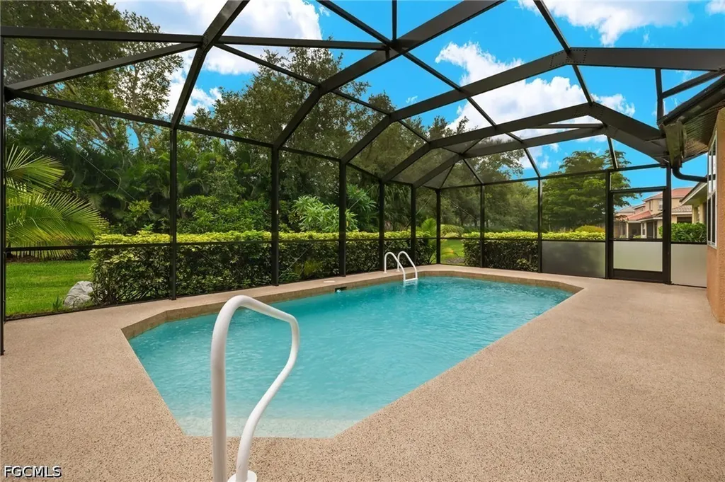 12910 Seaside Key Court North Fort Myers FL 33903