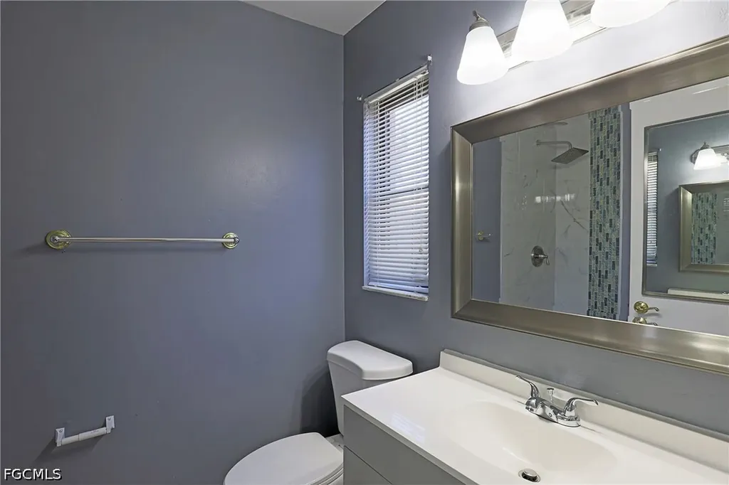 3818 SW 7th Place Cape Coral FL 33914