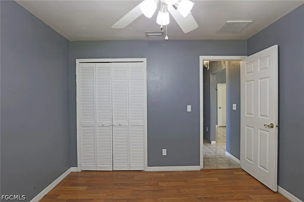 3818 SW 7th Place Cape Coral FL 33914
