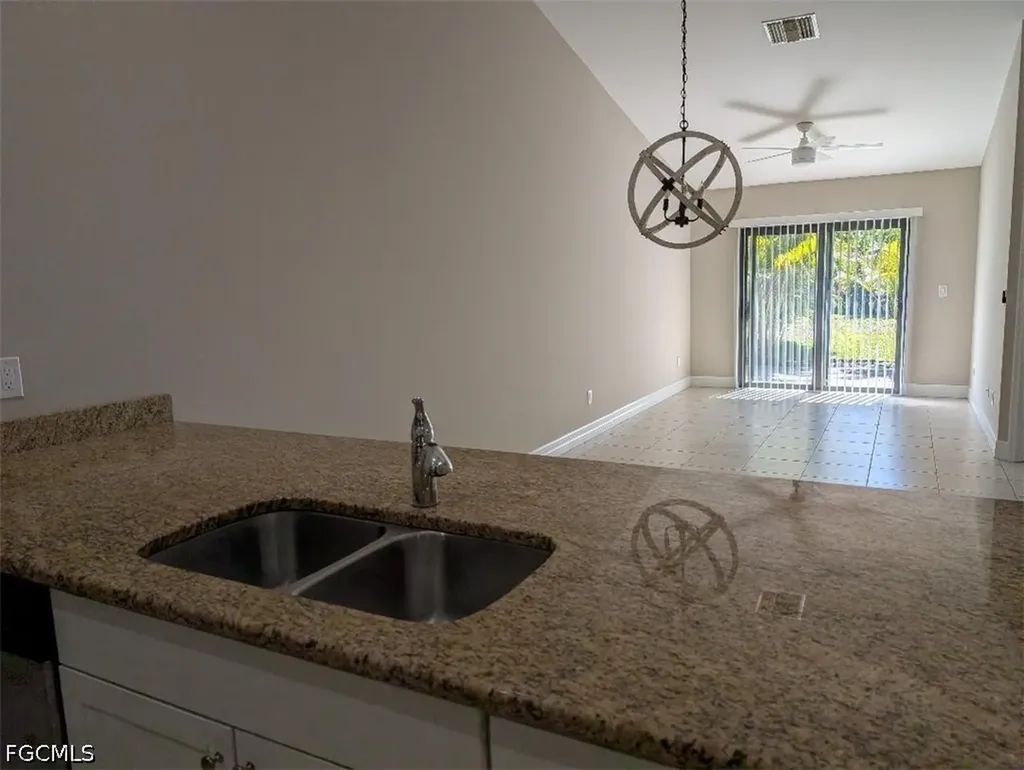 4405 SW 8th Court Cape Coral FL 33914