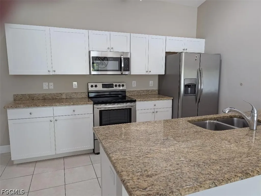 4405 SW 8th Court Cape Coral FL 33914