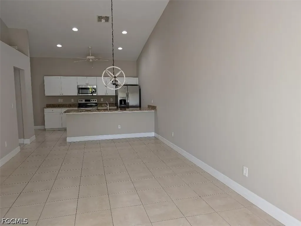 4405 SW 8th Court Cape Coral FL 33914