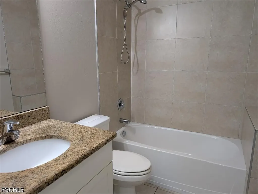 4405 SW 8th Court Cape Coral FL 33914