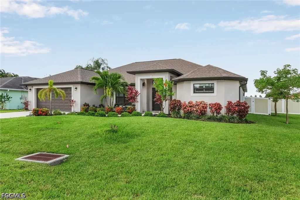 1702 SE 1st Terrace Cape Coral FL 33990