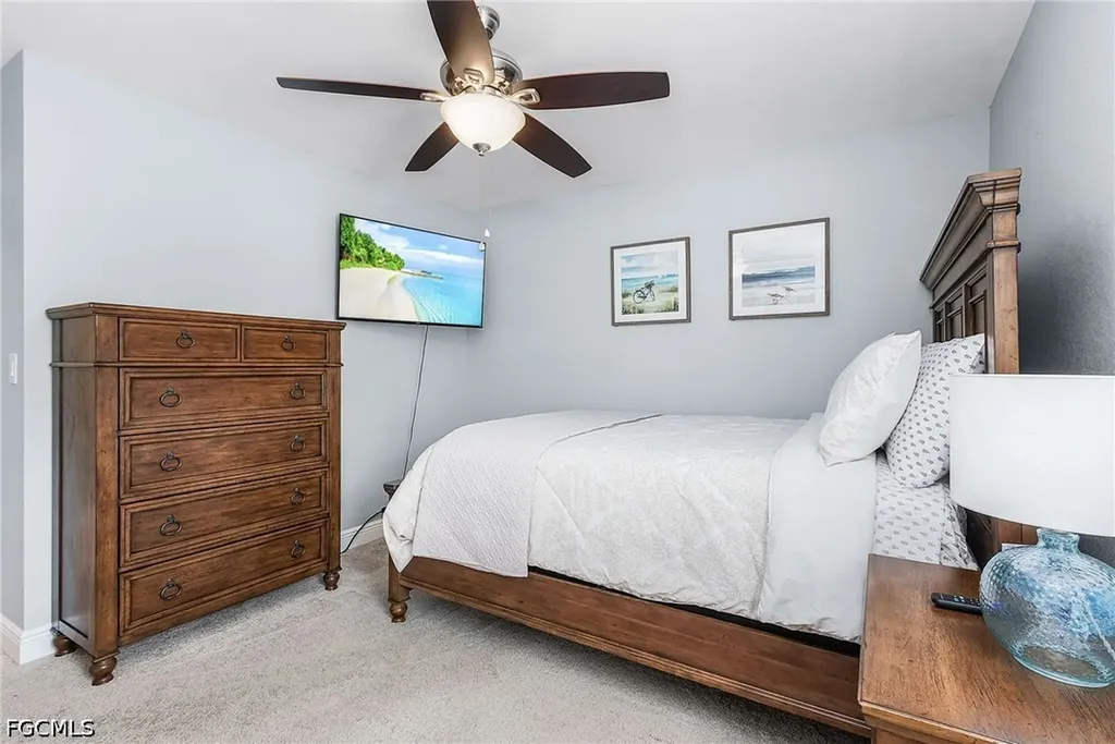 1702 SE 1st Terrace Cape Coral FL 33990
