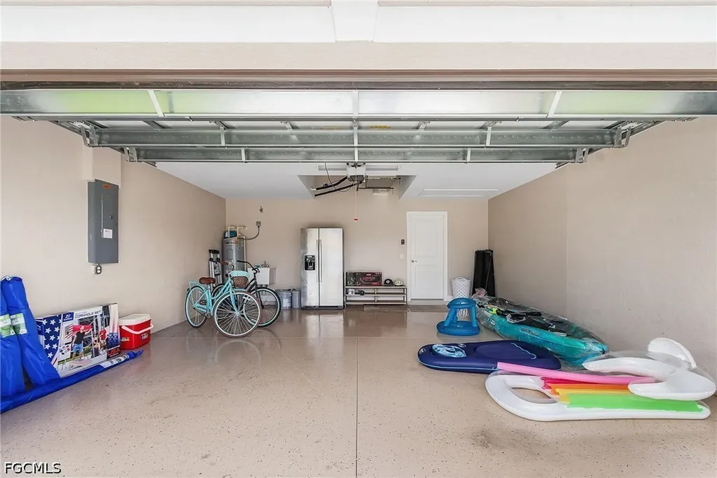 1702 SE 1st Terrace Cape Coral FL 33990