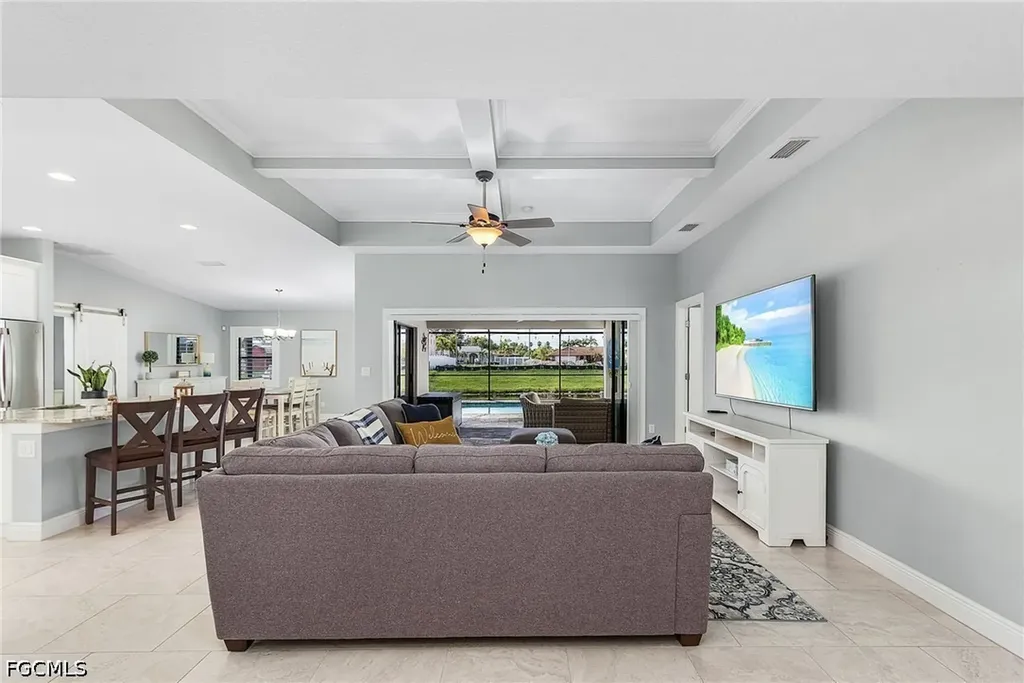 1702 SE 1st Terrace Cape Coral FL 33990