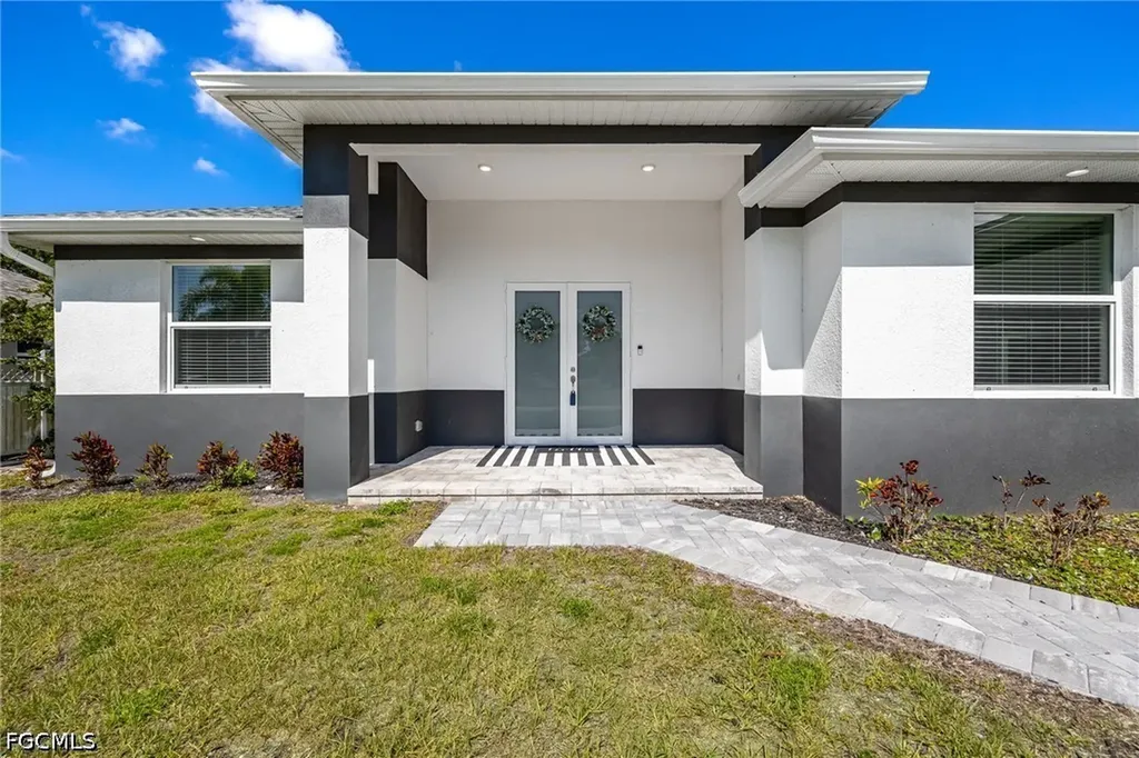 1746 NW 26th Avenue Cape Coral FL 33993
