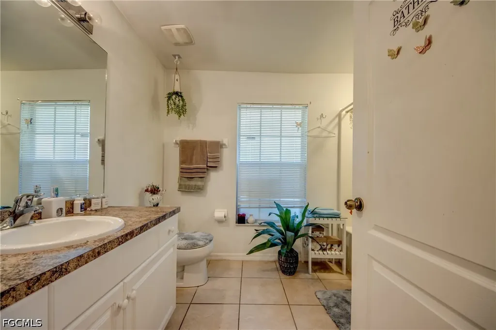 2807 51st Street W Lehigh Acres FL 33971