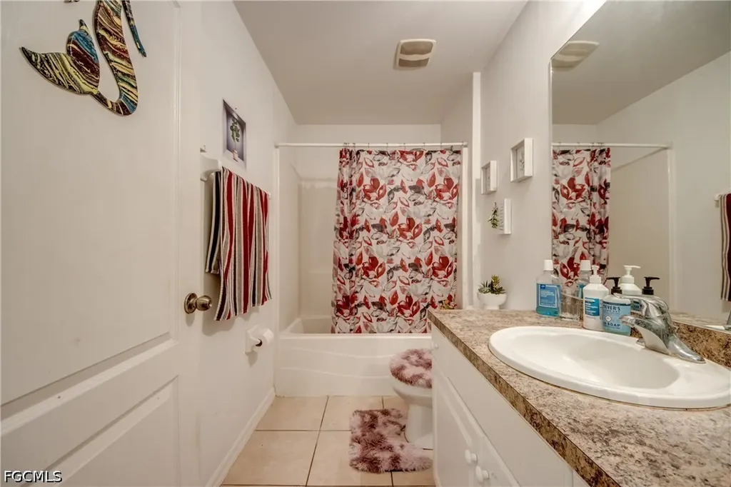 2807 51st Street W Lehigh Acres FL 33971