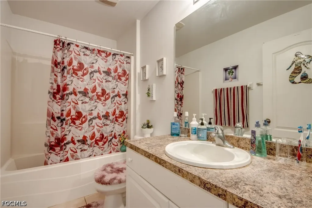 2807 51st Street W Lehigh Acres FL 33971
