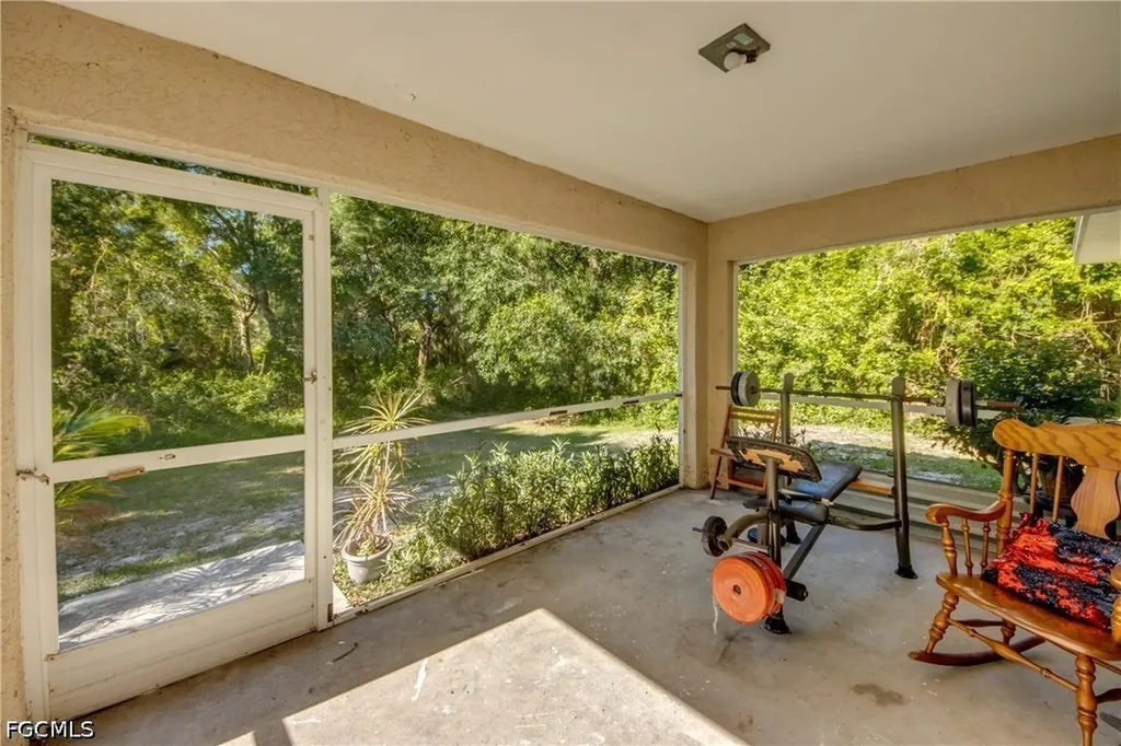 2807 51st Street W Lehigh Acres FL 33971