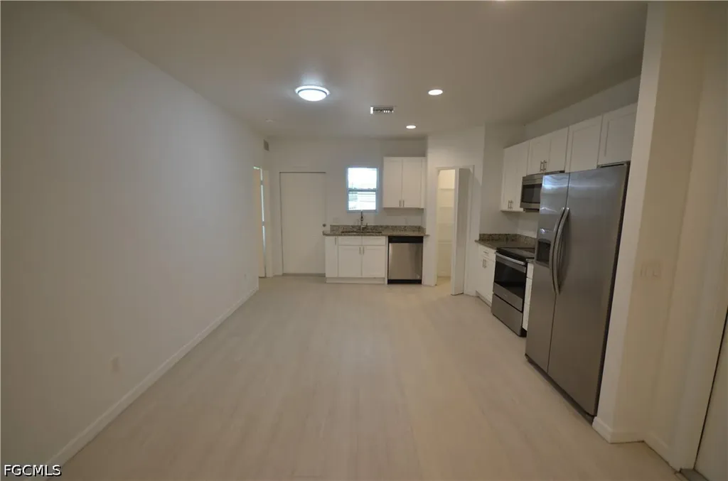 3303 Armstrong Court Fort Myers FL 33916