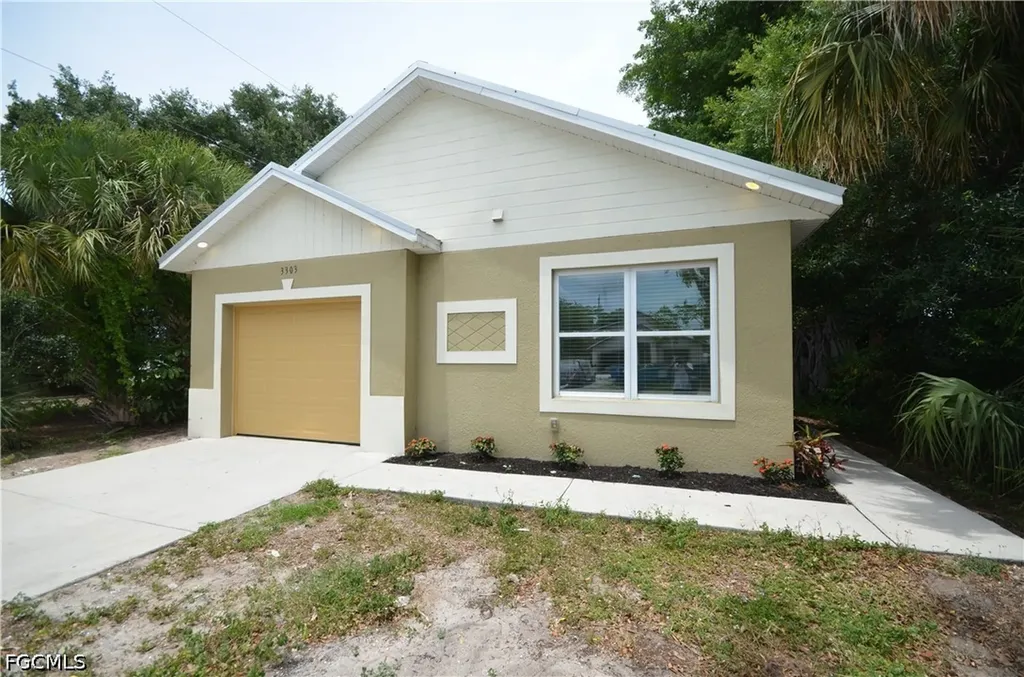 3303 Armstrong Court Fort Myers FL 33916