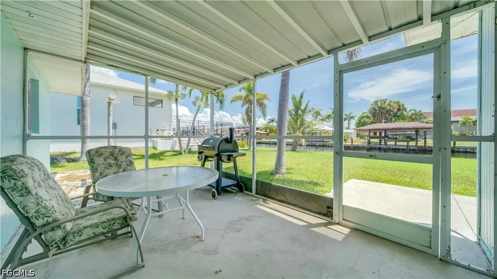 2708 Mangrove Street St. James City FL 33956