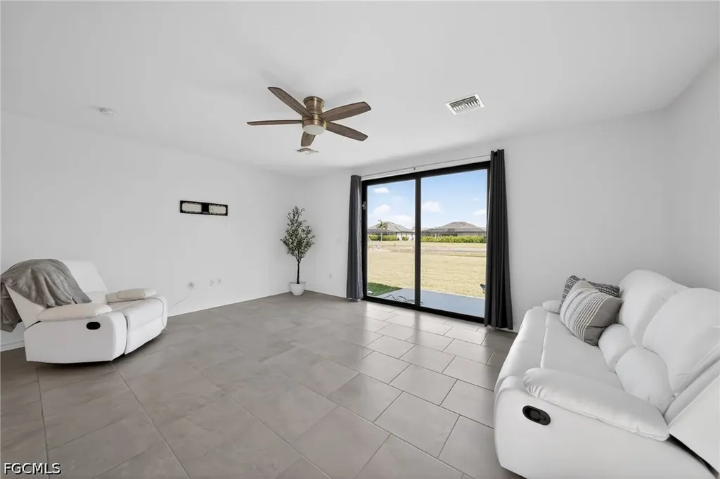 14275 Oviedo Place Fort Myers FL 33905