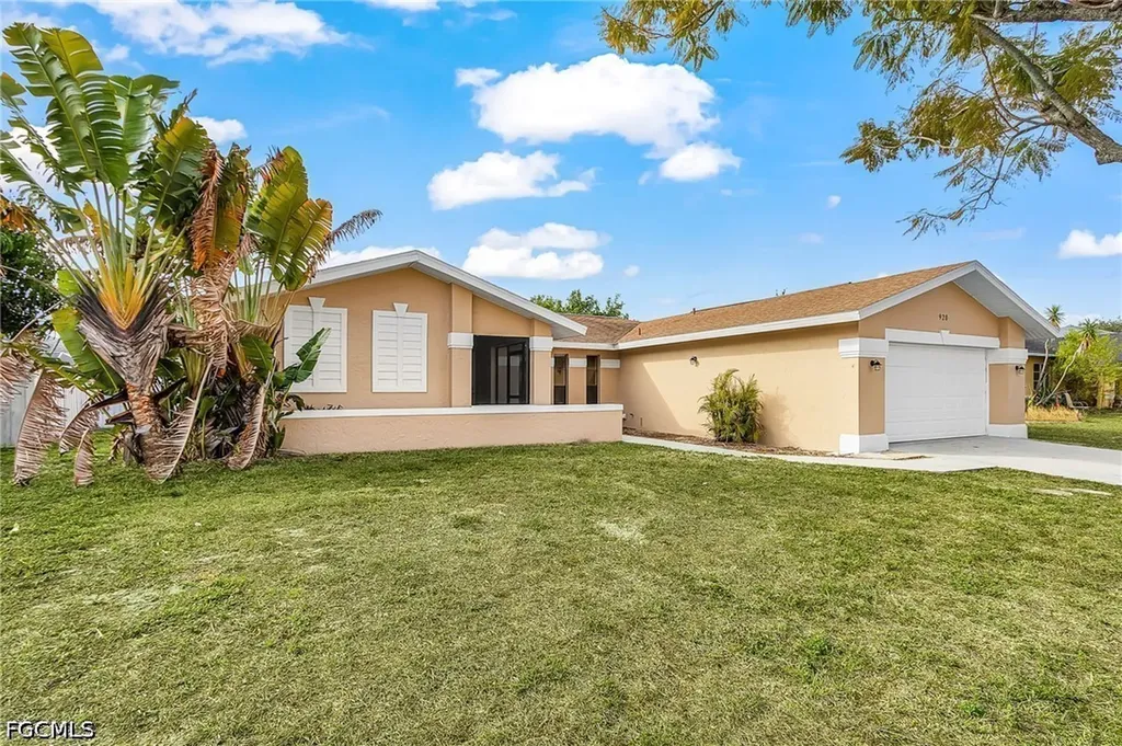 920 SE 21st Street Cape Coral FL 33990