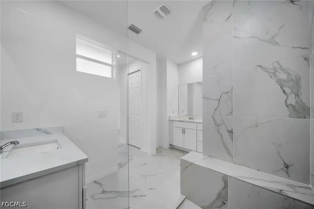 2515 Sunniland Boulevard Lehigh Acres FL 33971