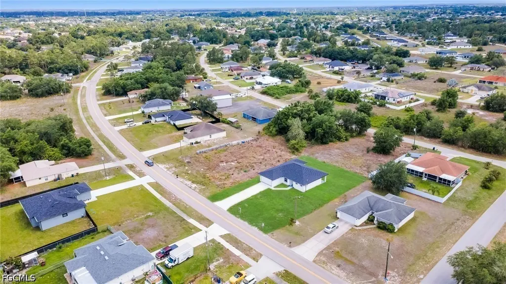 2515 Sunniland Boulevard Lehigh Acres FL 33971