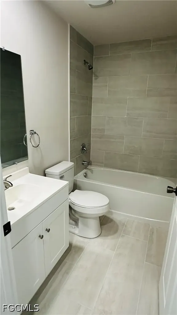 607 SE 7th Street Cape Coral FL 33990