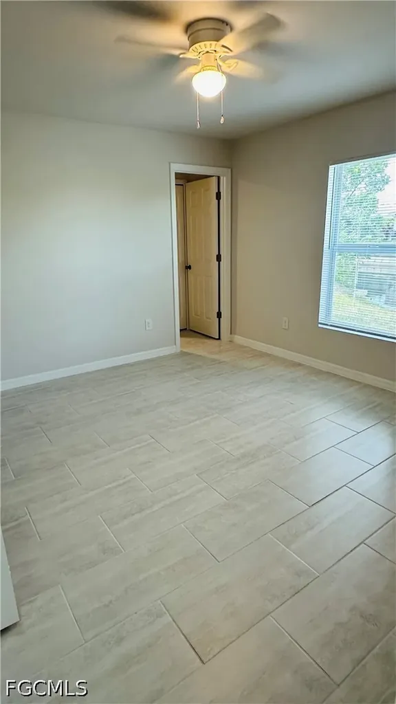 607 SE 7th Street Cape Coral FL 33990