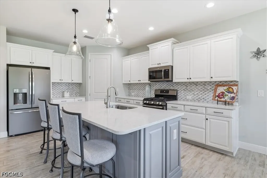7542 Cypress Walk Drive Fort Myers FL 33966