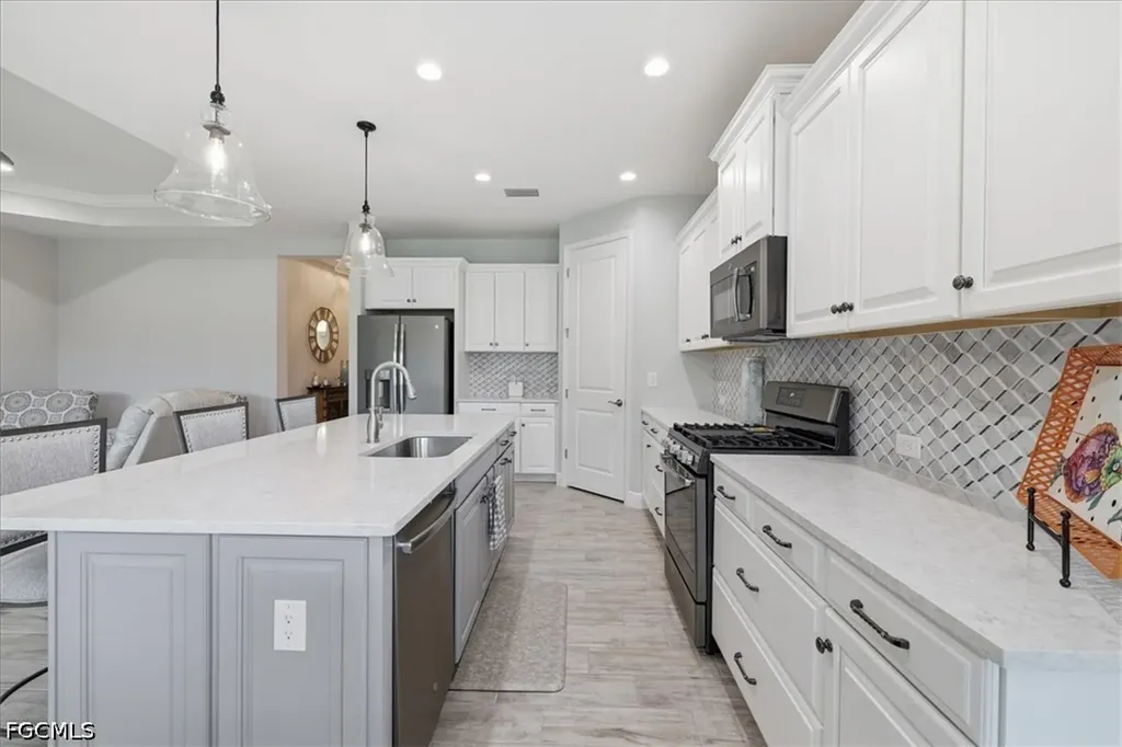 7542 Cypress Walk Drive Fort Myers FL 33966