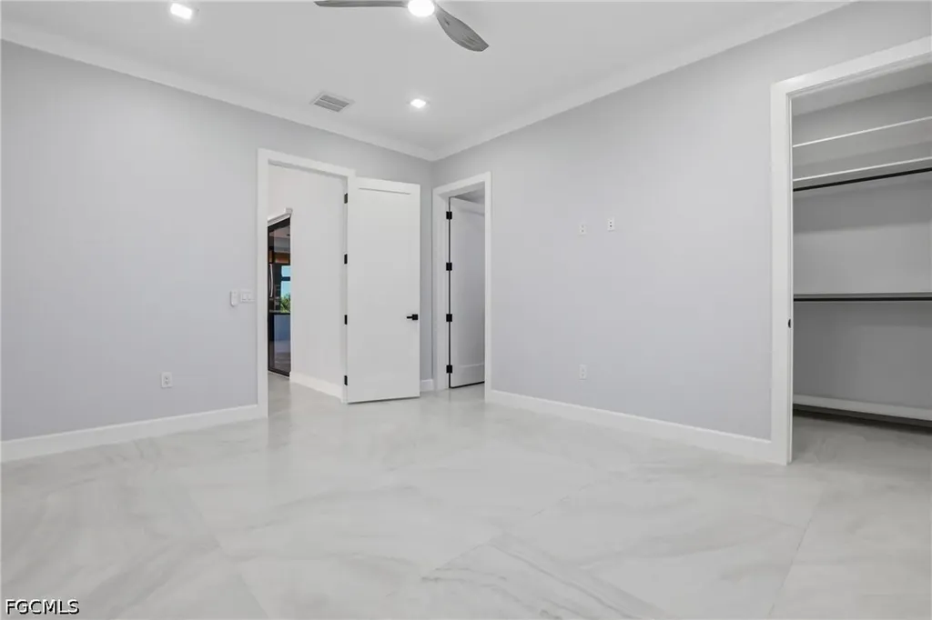120 SW 9th Avenue Cape Coral FL 33991
