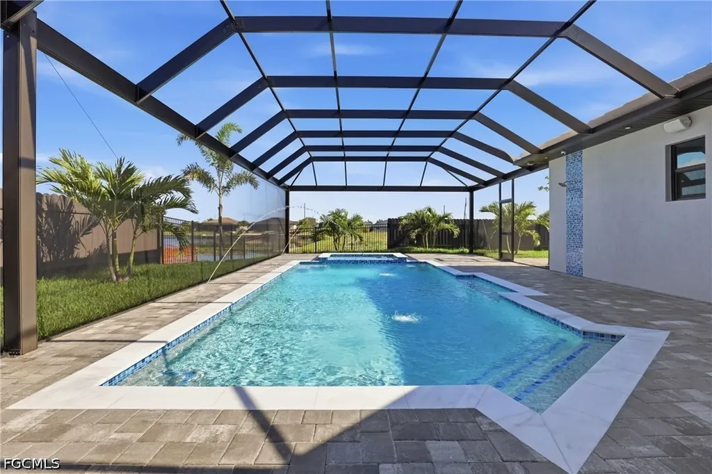 120 SW 9th Avenue Cape Coral FL 33991