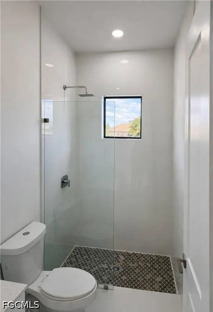 2102 NW 25th Place Cape Coral FL 33993