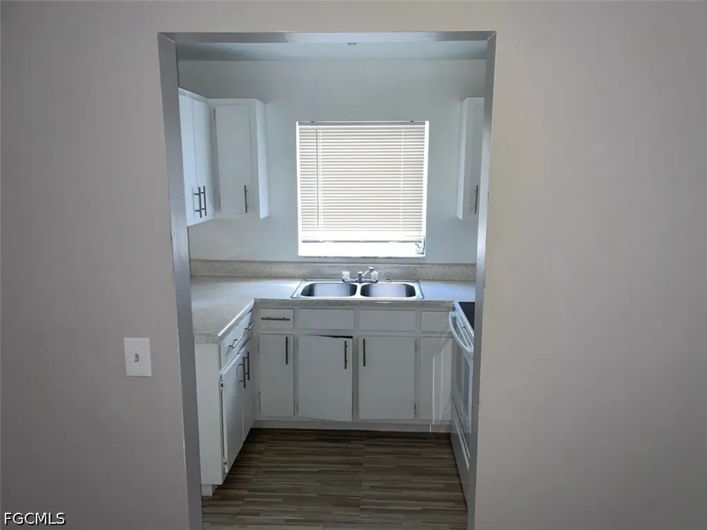 2243 Euclid Avenue Fort Myers FL 33901