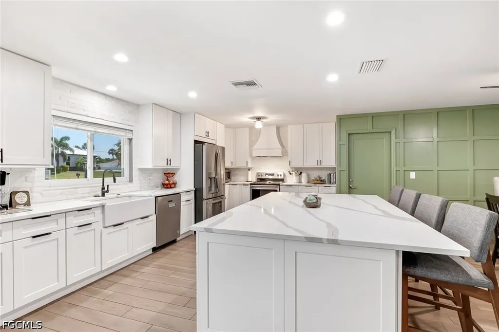 13821 River Forest Drive Fort Myers FL 33905