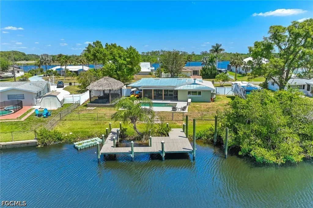 13821 River Forest Drive Fort Myers FL 33905