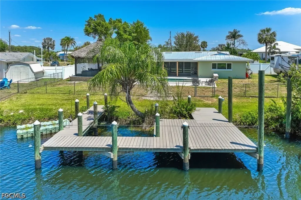 13821 River Forest Drive Fort Myers FL 33905
