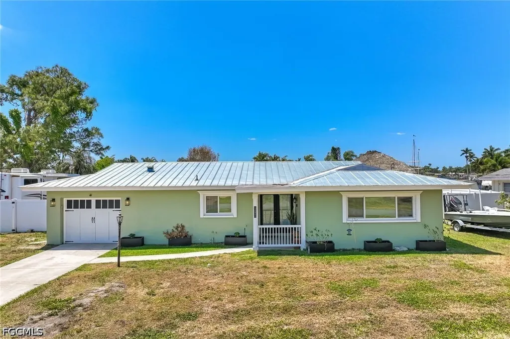 13821 River Forest Drive Fort Myers FL 33905