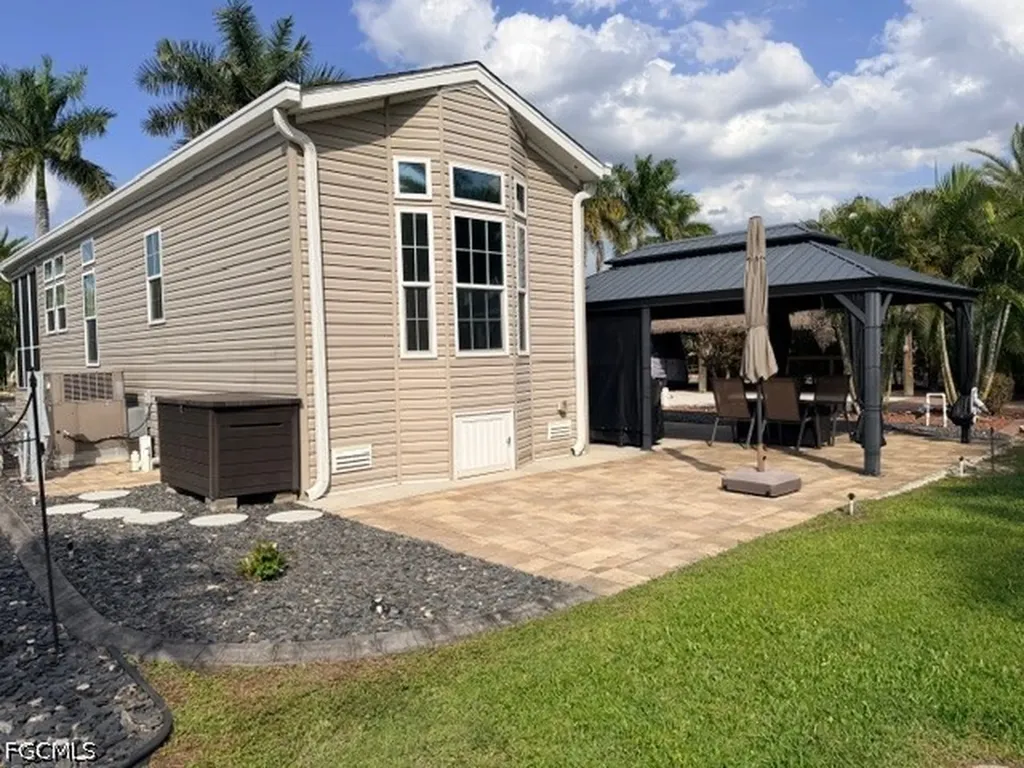 5471 Cypress Trail Resort Circle Fort Myers FL 33905