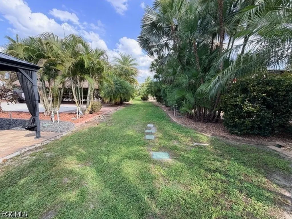5471 Cypress Trail Resort Circle Fort Myers FL 33905