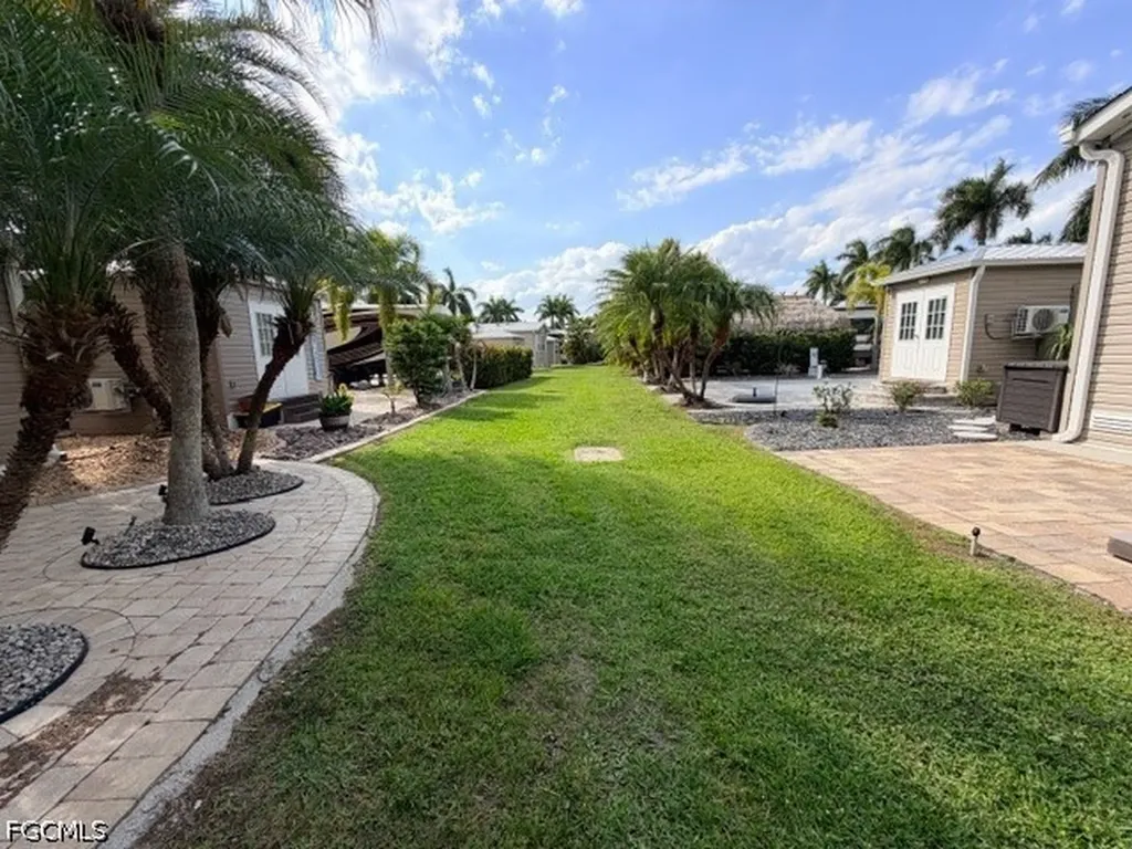 5471 Cypress Trail Resort Circle Fort Myers FL 33905