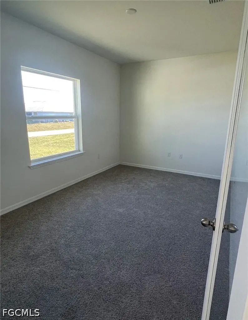 916 NW 3rd Avenue Cape Coral FL 33993