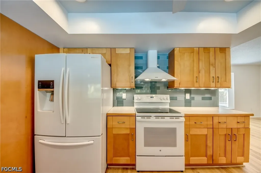 1419 SE 39th Terrace Cape Coral FL 33904